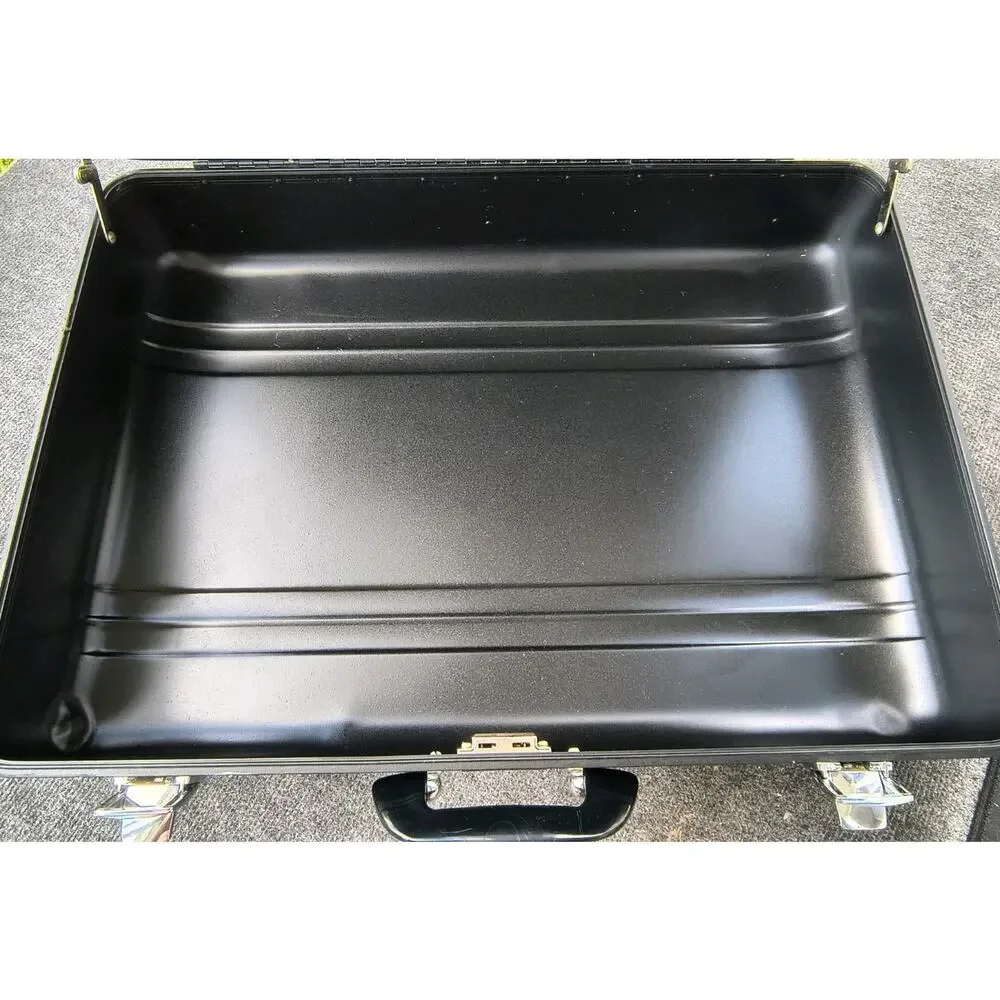 Vintage Zero Halliburton Black Aluminum Gear Case (26